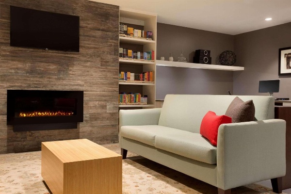 Country Inn & Suites by Radisson Asheville River Arts District Main image