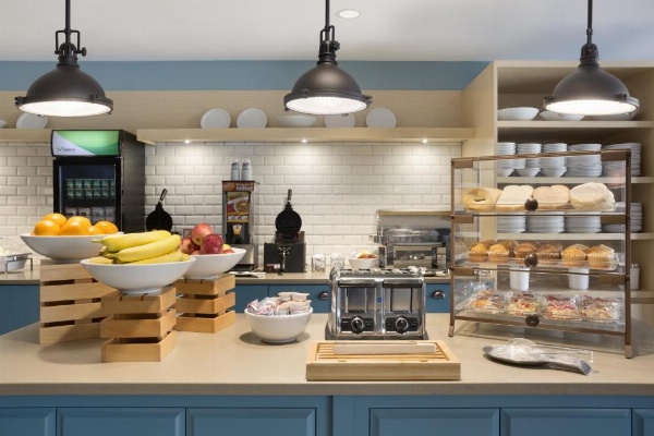 Country Inn & Suites by Radisson Asheville River Arts District image 21