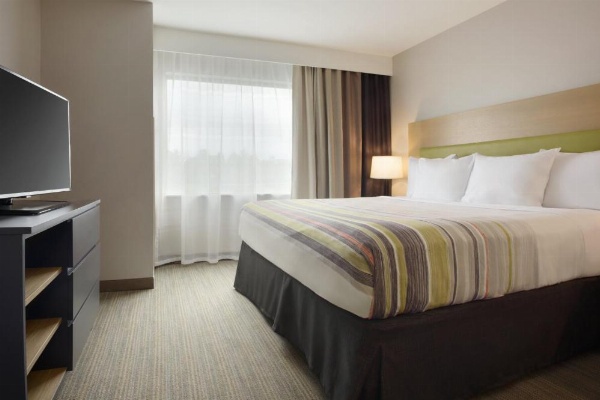 Country Inn & Suites by Radisson Asheville River Arts District image 27